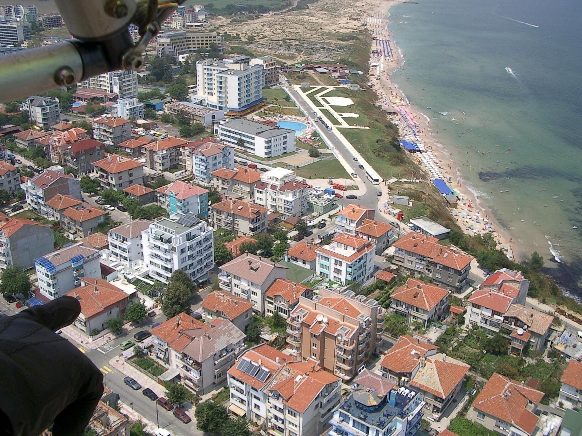 Hotel Levteri Primorsko Dış mekan fotoğraf